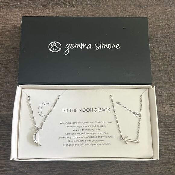 Gemma Simone - To The Moon and Back - Best Friend Necklace Set - New! - Picture 1 of 4